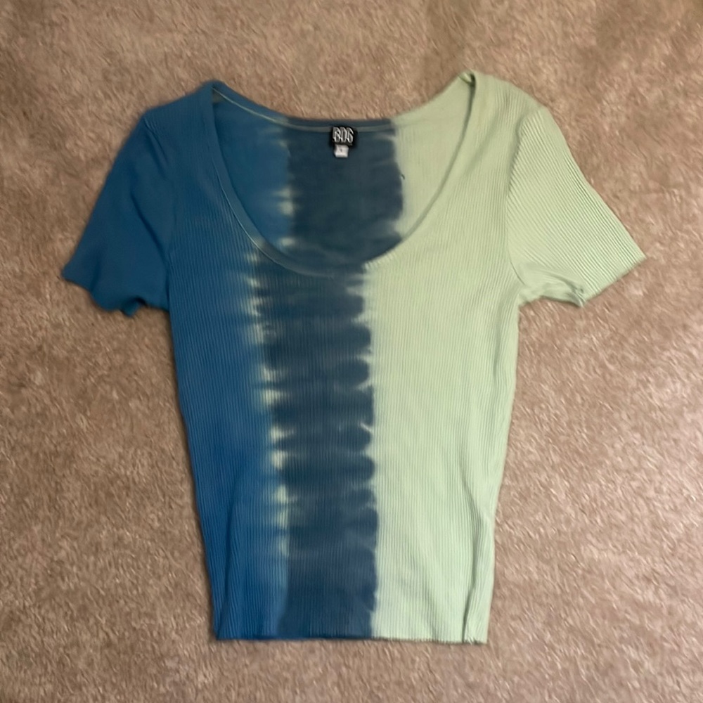 urban outfitters tee